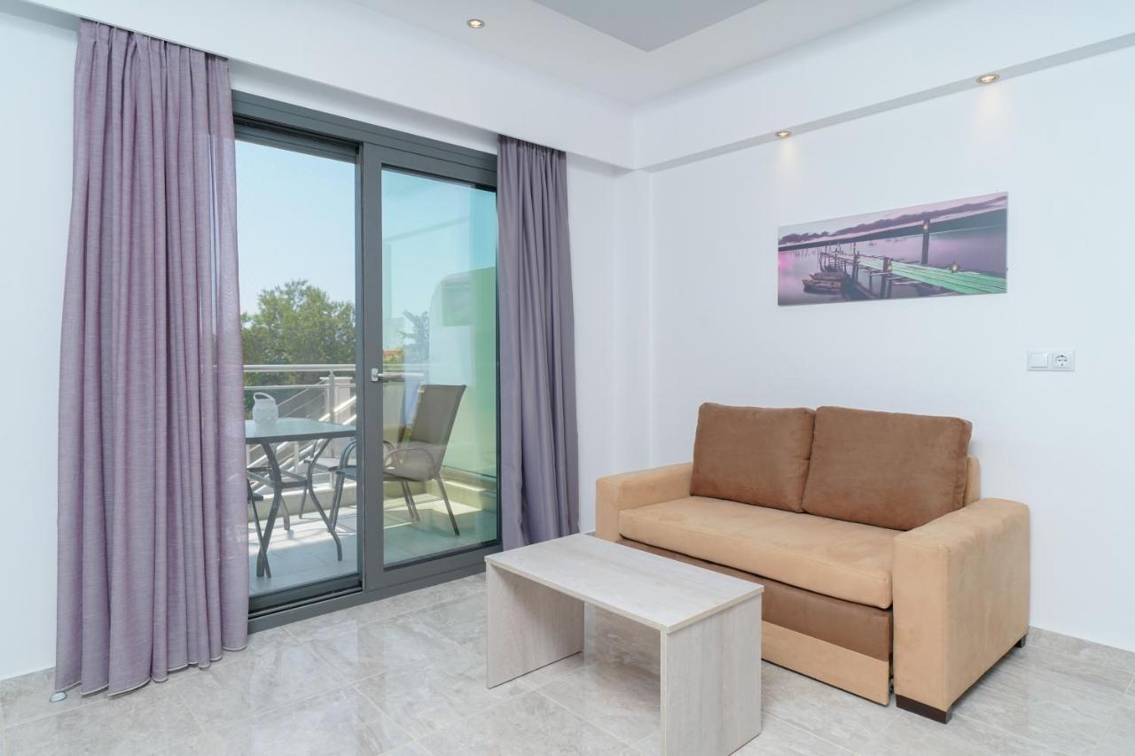 Eridon Suites 리메나리아 외부 사진