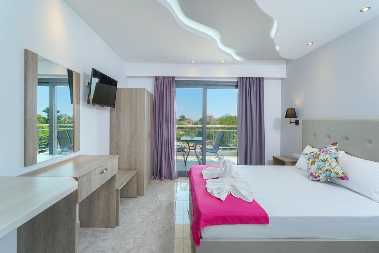 Eridon Suites 리메나리아 외부 사진